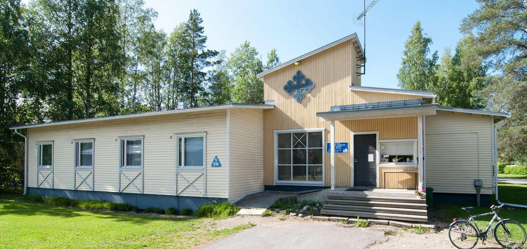 Partiotalon Retkeilymaja - Scouts Hostel Joensuu Exteriér fotografie